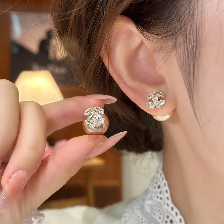 2025新款爆款香槟色锆石字母珍珠耳钉一款多戴耳环高级感气质耳饰