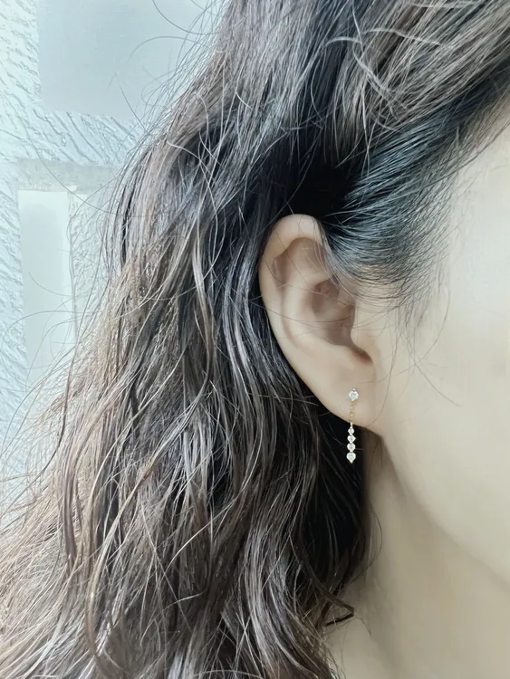 18K滴流钻石耳钉 甜美修饰脸型 时尚百搭 一生只垂帘你 简约韩版