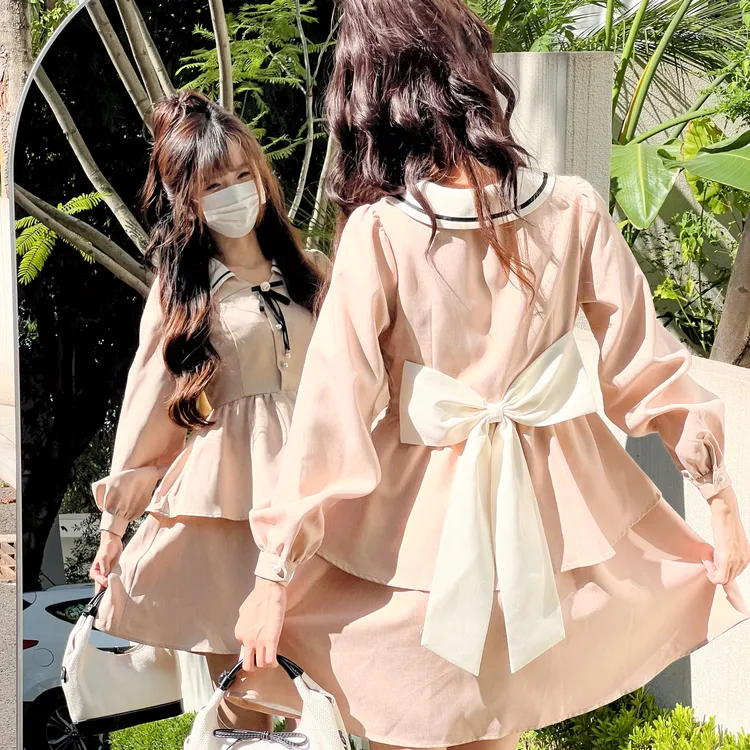 花崎鹿原创气质纯色蝴蝶结连衣裙设计感裙子小个子韩版枫糖泡芙