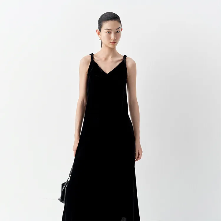 【连衣裙】【商场同款新品】艾诺丝雅诗 时尚吊带连衣裙 AR903109