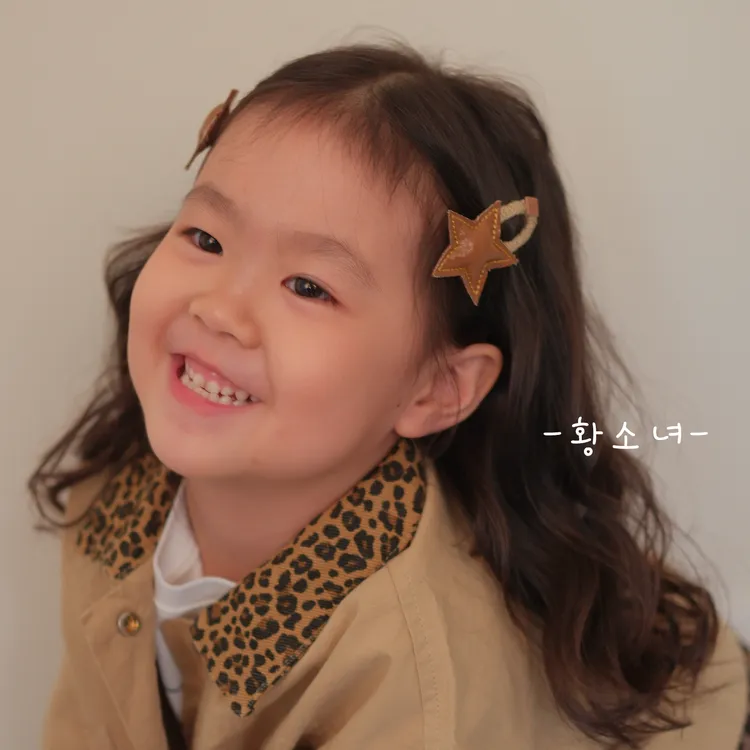 黄小妞韩版新款儿童星星发夹皮质高级宝宝发卡刘海夹子百搭边夹