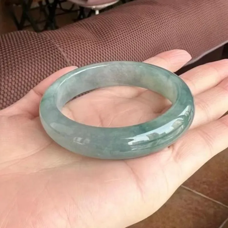 【带证】【1203人收藏】缅甸老坑天然翡翠6A级手镯夏日清新翠绿款