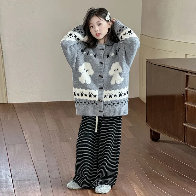 女童秋冬小狗毛衣套装2025新款洋气大童女孩时髦加厚条纹裤三件套