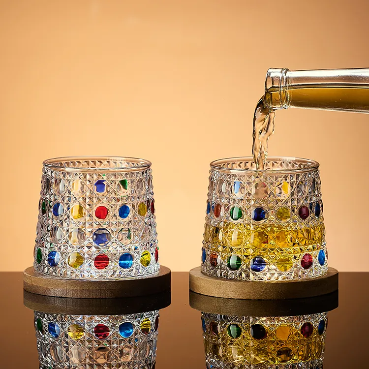 威士忌酒杯杯子洋酒杯水晶解压杯网红家用旋转玻璃杯套装啤酒杯
