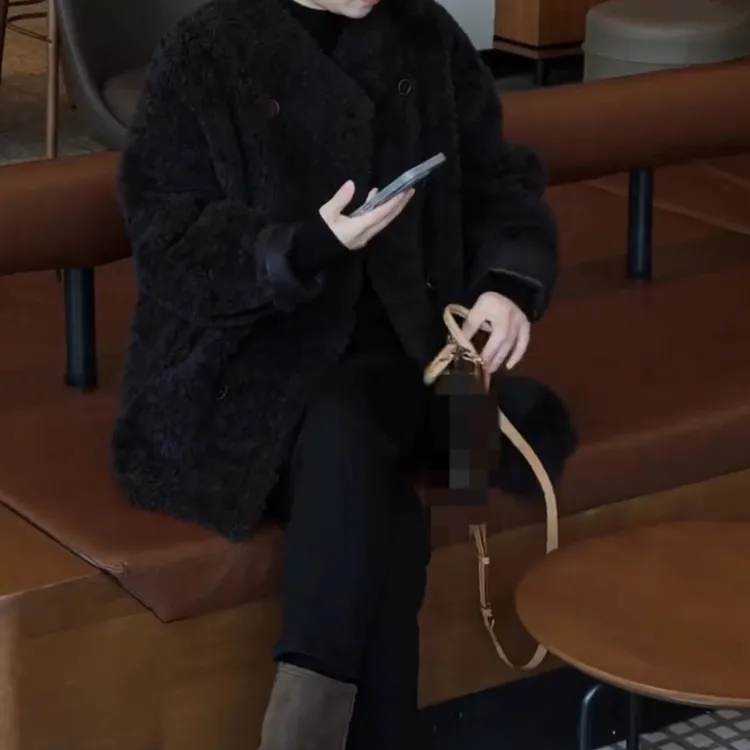 时尚潮流百搭精品女装气质显瘦减龄宽松时尚新款女装