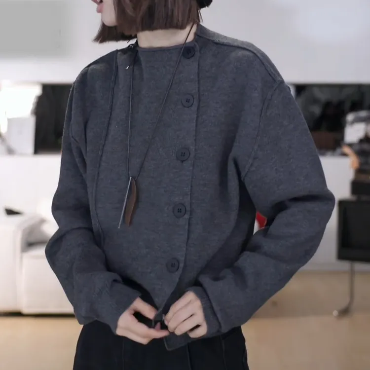 侧扣毛衣开衫秋冬穿搭韩系设计感针织上衣LK2507230