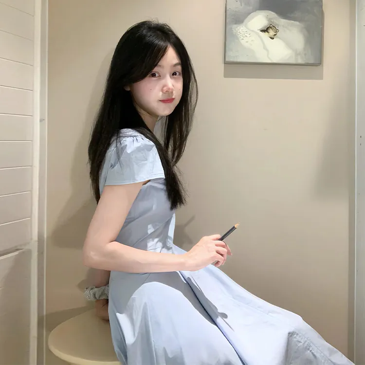 小个子法式蓝色连衣裙子女夏2025年新款流行爆款漂亮掐腰长裙2826