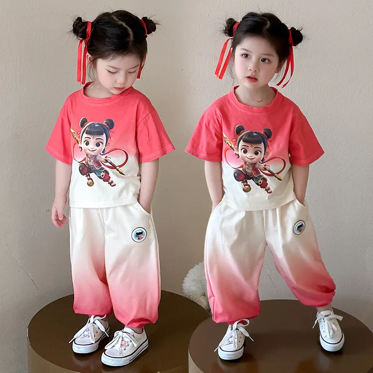 哪吒儿童网红套装女童夏季短袖套装潮酷痞帅童装小女孩外出服超萌