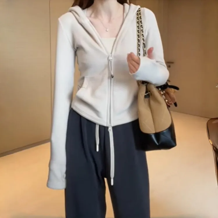 欧货设计感拉链连帽卫衣女秋冬2025新款修身百搭外套双面德绒上衣