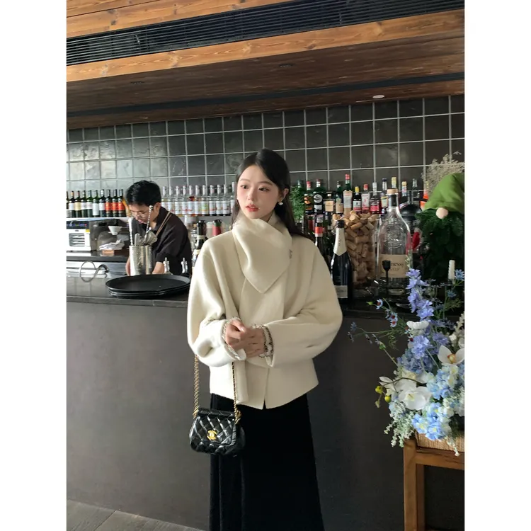 切糕自制 小个子女气质时尚可拆卸围巾两穿绵羊毛大衣毛呢短外套