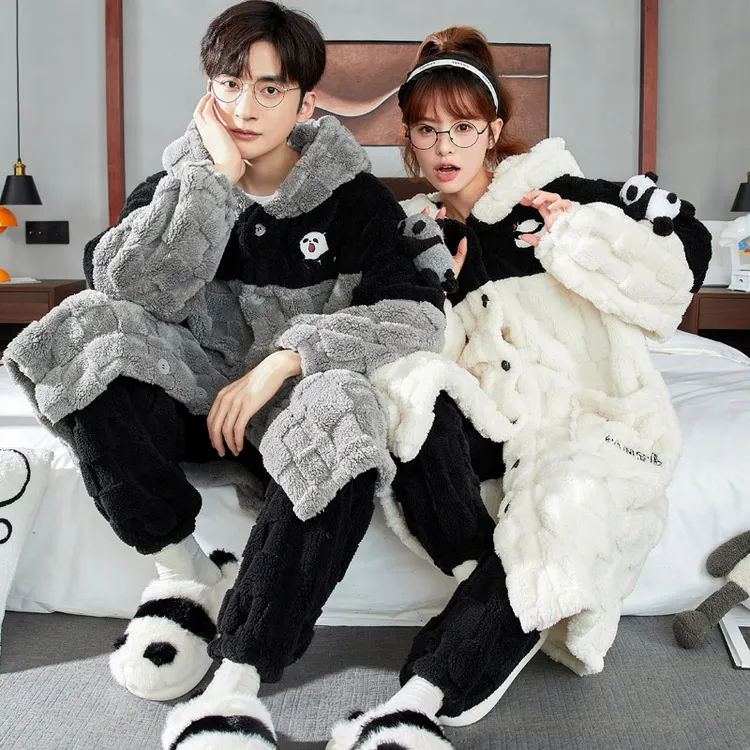 秋冬款情侣睡袍女珊瑚绒长款卡通熊猫睡衣男法兰绒家居服冬季套装