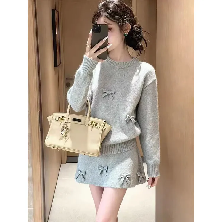 韩系chic高级感气质一整套2025秋冬新款灰色蝴蝶结针织短裙两件套