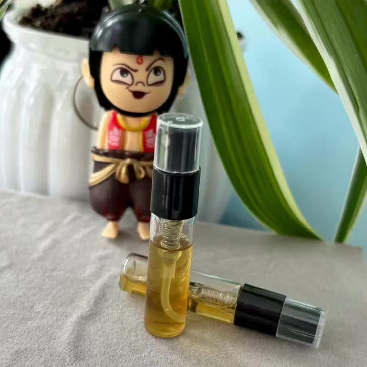 （2ml）全新升级便携式按压喷雾