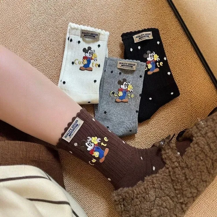 设计师款百搭可爱米奇波点布标袜四色可选中筒袜春夏无骨堆堆袜L1