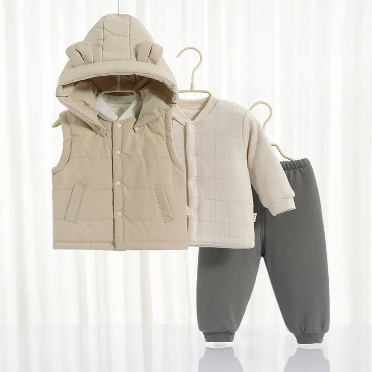 心欣宝童装婴儿背带裤春秋款防风马甲三件套分体外出套装一整套