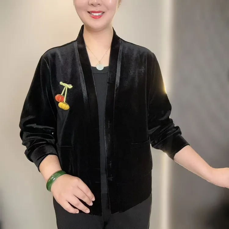 秋季开衫时尚中国风常规款厚款丝绒夹克时尚风V领中老年女装