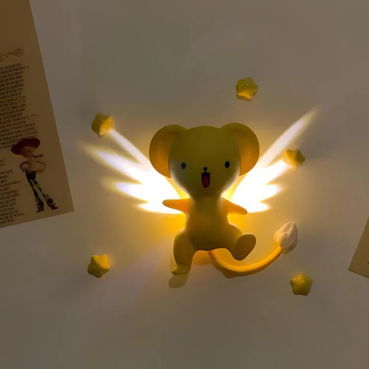 GOYN发光冰箱贴爆品小壁灯壁挂灯可魔少女樱夜灯氛围灯礼物摆件