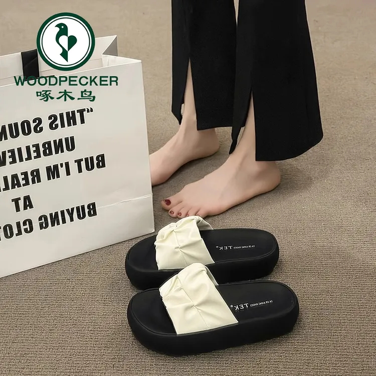 啄木鸟厚底凉鞋女夏季外穿沙滩鞋2025新款网红高级感配裙子凉拖鞋