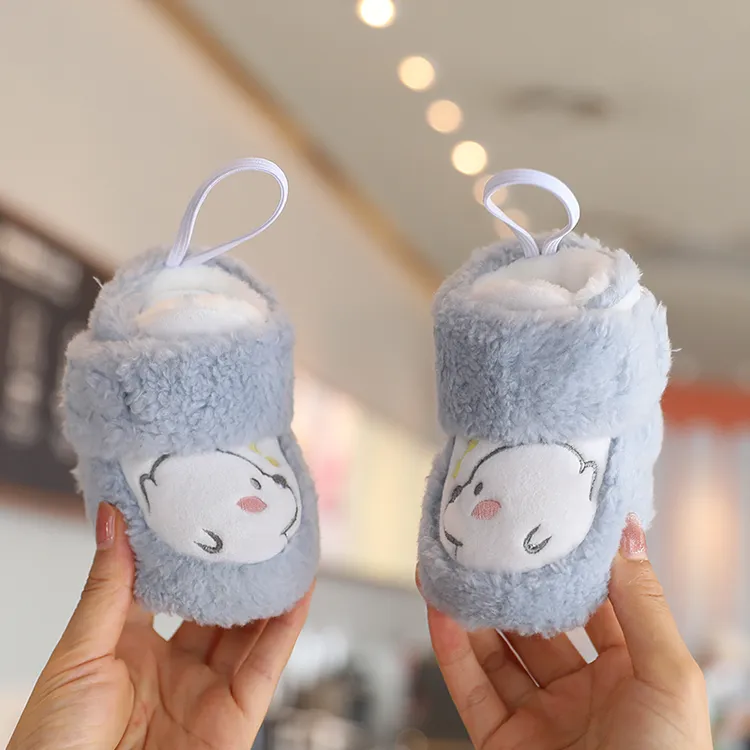 秋冬加厚保暖婴儿学步鞋0-1岁男女宝宝软底不掉鞋袜6-12个月新生9