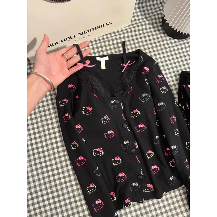 【深黑Kitty】带胸垫睡衣女2025新春秋蕾丝花边假两件家居服套装