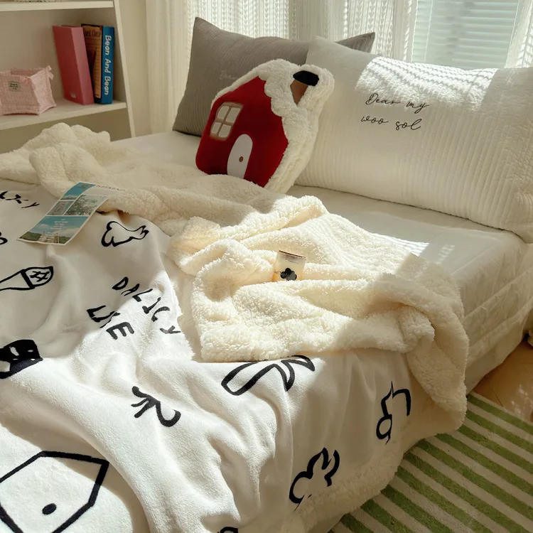 卡通风可爱涂鸦集牛奶绒毛毯盖毯午睡办公室披肩毯羊羔绒毯盖腿毯