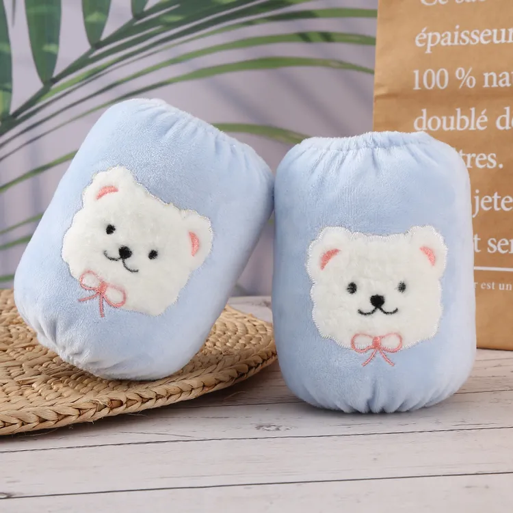 宝宝袖套秋冬季可爱0一5岁儿童卡通小熊毛绒新款耐脏防污保暖防脏