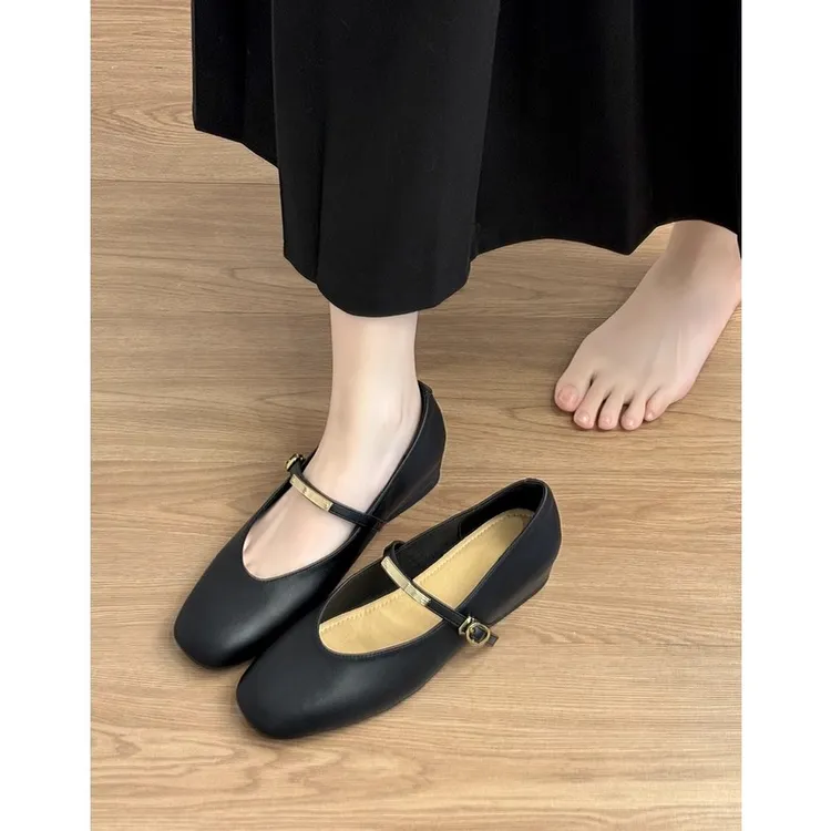 牛皮版~新款法式复古平底一字带玛丽珍鞋女超软晚晚鞋子浅口单鞋