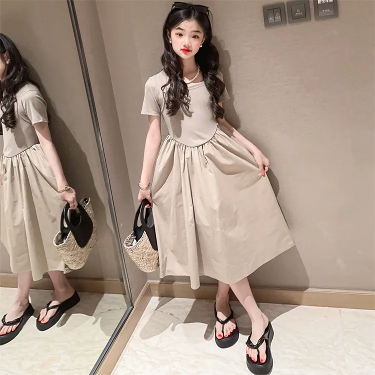 女童网红裙2025新款洋气裙子大童赫本风儿童时尚高级感长袖公主裙