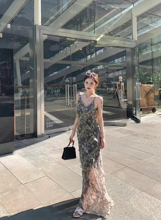 法式复古印花不规则荷叶边气质收腰裙子连衣长裙