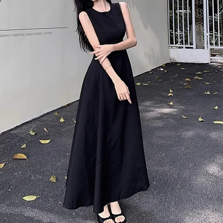 御姐风高级感无袖背心白色连衣裙女夏季2025新款气质感小众长裙