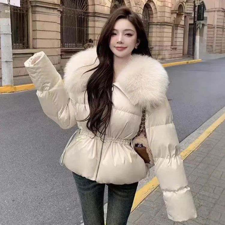 波司登极地联名韩版大狐狸毛翻领羽绒服女2025年冬高级感宽松收腰