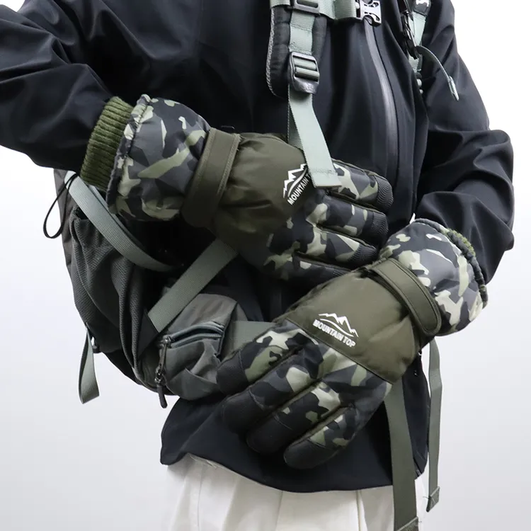 滑雪手套男冬天骑行防寒防冻加绒加厚保暖电动车防滑触屏棉手套女