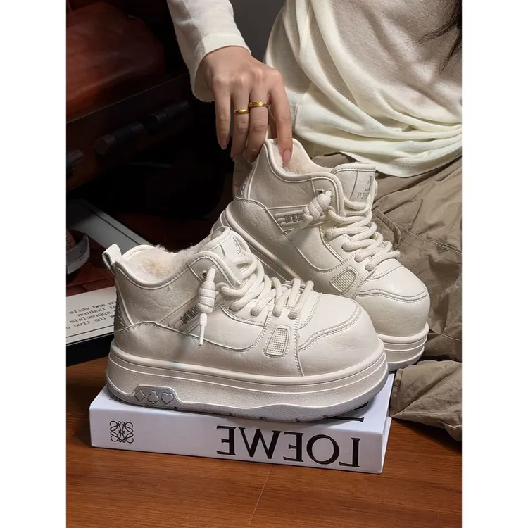 欧货真皮大头丑萌厚底雪地靴女2025冬季新款加绒加厚保暖面包棉鞋