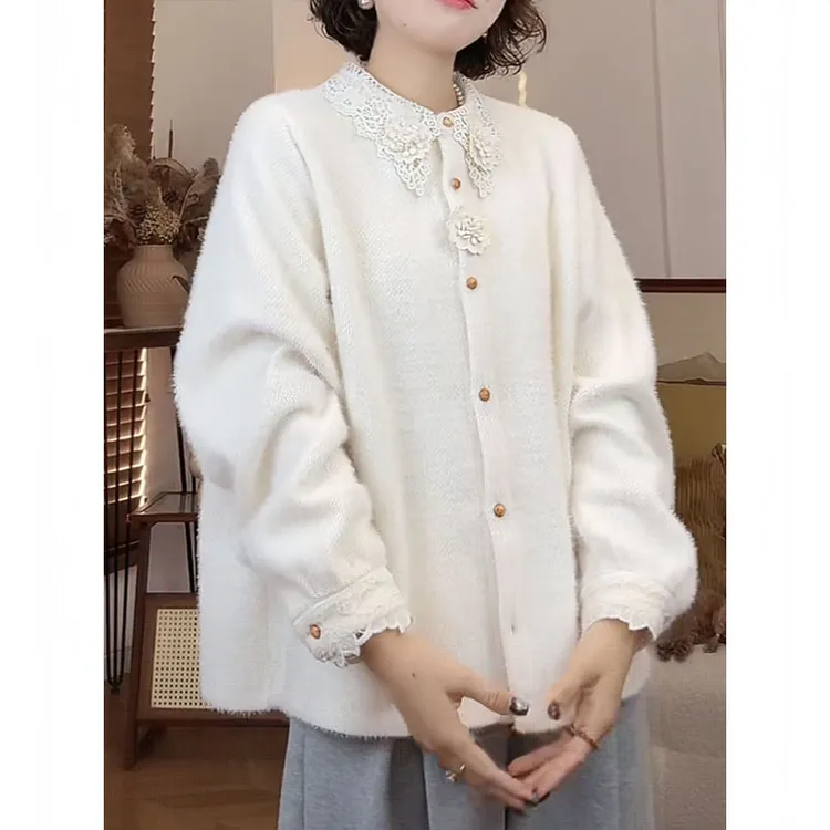 韩版减龄蕾丝钩花拼接衬衫女2025秋冬新款精致温柔加厚保暖上衣潮