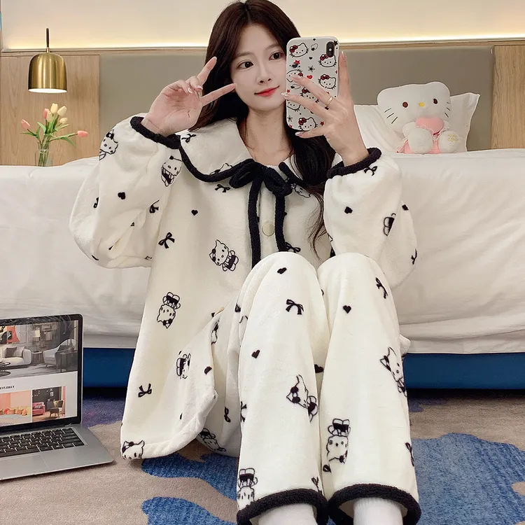 新款珊瑚绒睡衣女秋冬加厚加绒可爱外穿学生法兰绒开衫家居服套装