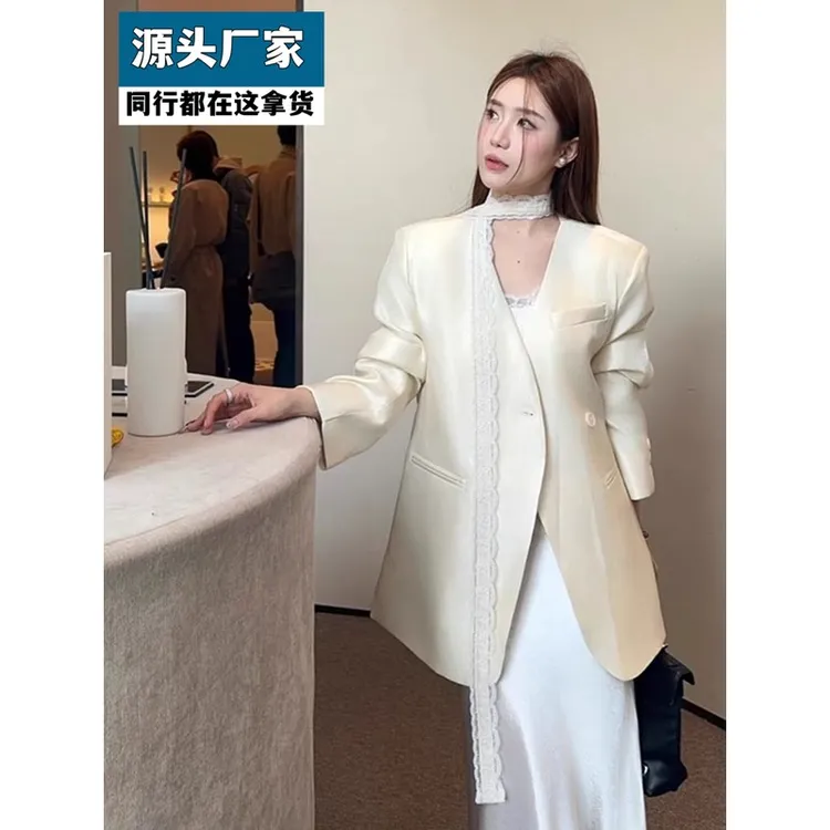 梵乐芬高级感小西装外套女2025春秋季新款小个子名媛设计感半身裙
