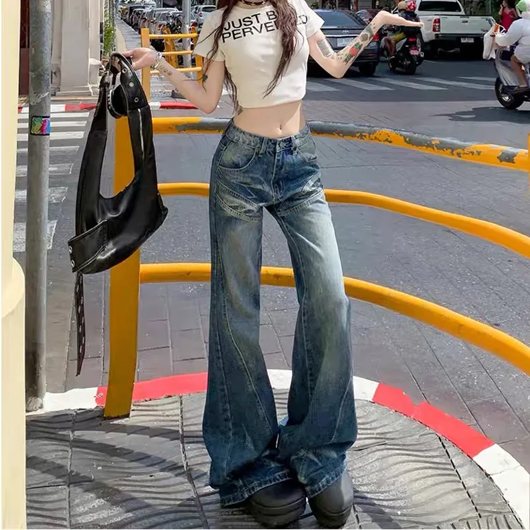 美式复古低腰阔腿微喇牛仔裤女春秋款辣妹显瘦不贴腿直筒喇叭裤子