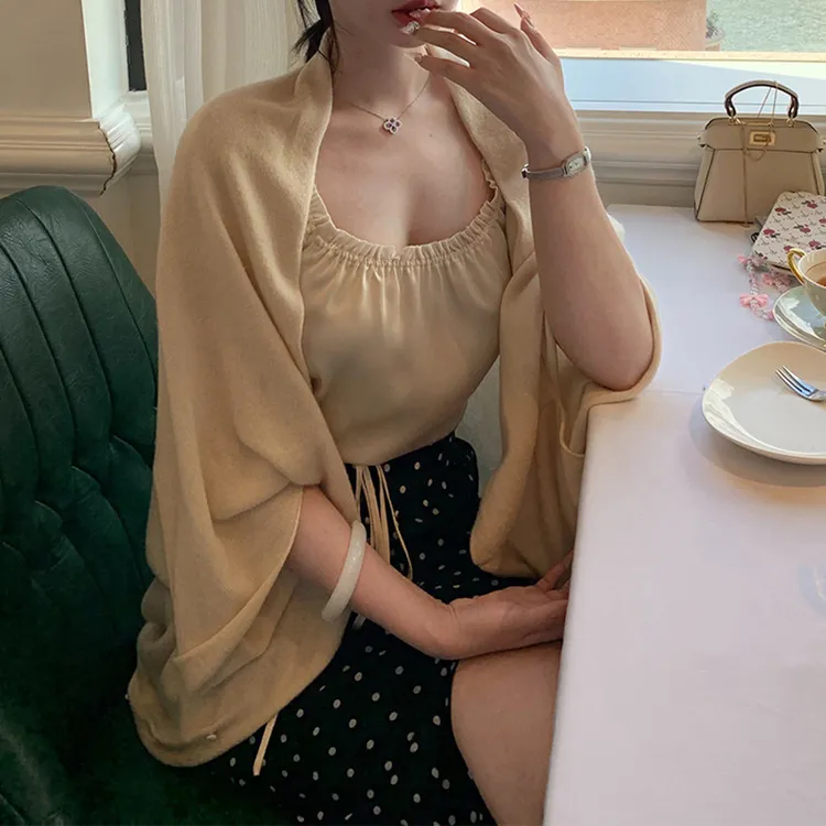 高腰大姐姐千金小斗篷 内搭真丝连衣裙/羊毛吊带连衣裙气质披肩