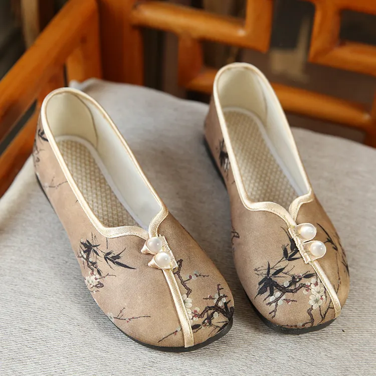 春秋新款国风印花一脚蹬妈妈鞋老北京布鞋民族风绣花平底女汉服鞋