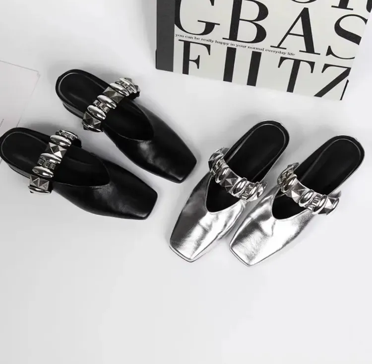 【快乐】甜酷英伦风金属单鞋女鞋2025年欧洲内外增高包头外穿包头拖