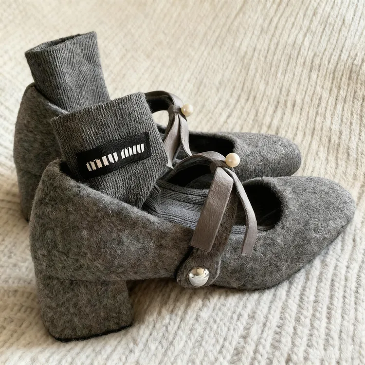 韩系气质来啦~老钱风温柔呢子料单鞋加绒秋冬蝴蝶结玛丽珍鞋子女