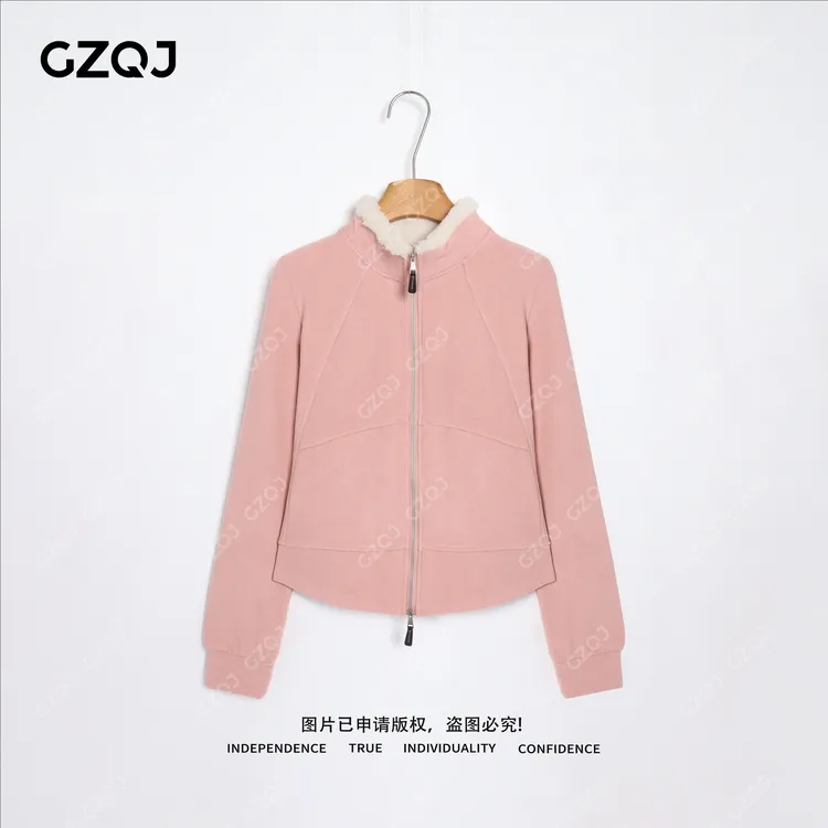 老琴私服【粉绒甜酷】高级感拼接时尚立领保暖外套女冬季新款 70161