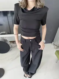 KIOKWANG//小众设计感 不规则褶皱荡领醋酸短款短袖垫肩上衣