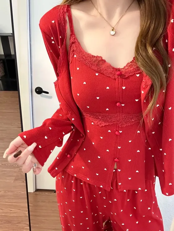 韩系纯欲新年红爱心睡衣女春秋新款性感气质吊带开衫家居服三件套