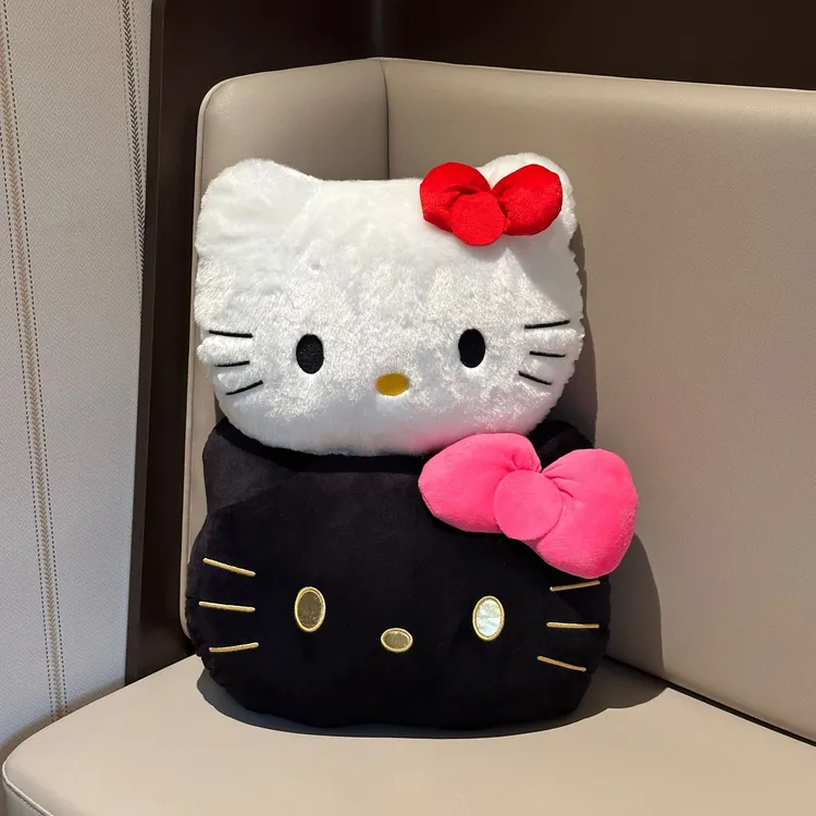 kitty少女心毛绒猫头抱枕沙发床头靠垫车载靠枕午睡枕头可爱礼物