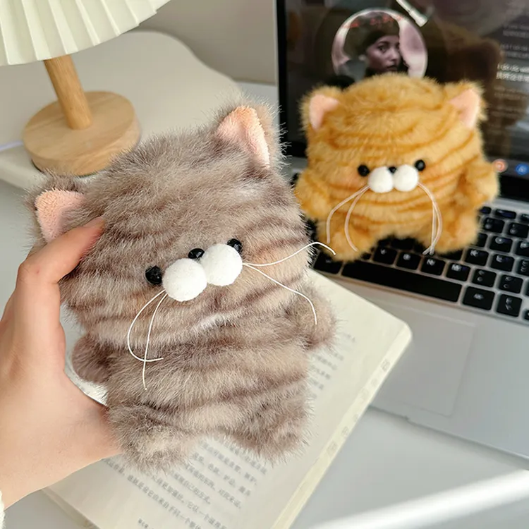 原创狸花猫咪玩偶摆件桌伴娃娃学习搭子毛绒玩具公仔女生生日礼物