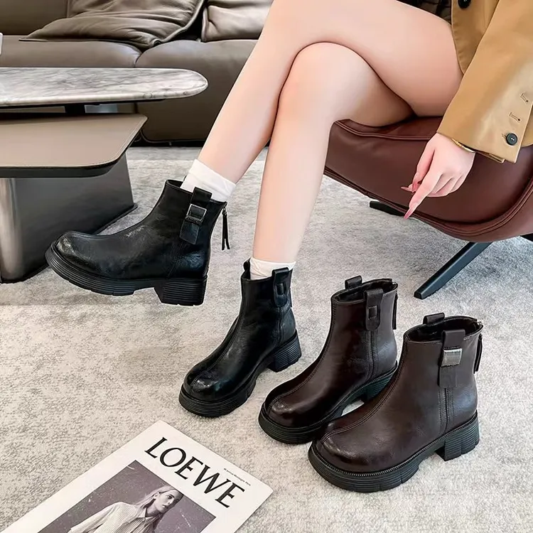 D018短靴圆头韩版粗跟休闲女靴冬季短筒骑士靴