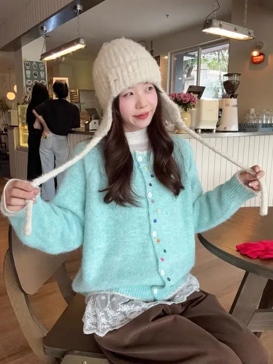 韩系彩扣撞色软糯长袖针织毛衣2025秋季新款减龄宽松开衫上衣女装