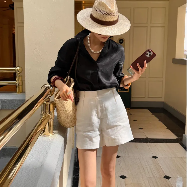 黑色长袖衬衫女春季新款设计感小众衬衣高级感气质休闲宽松上衣潮