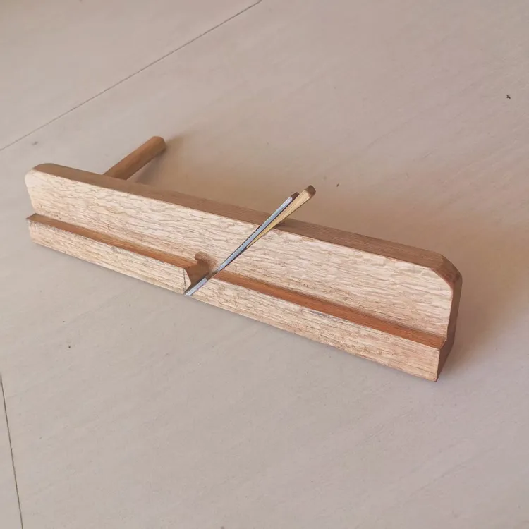 青杠木左右绞刨，1尺2长70度斜角，4分深，7分半宽